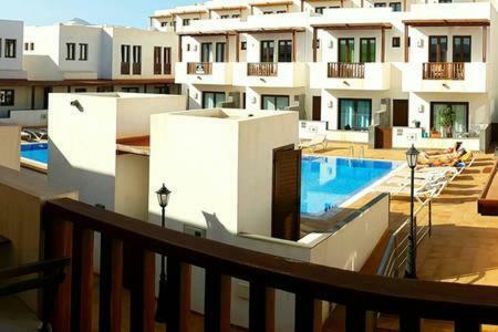 Comfy Duplex In Puerto Calero Appartement Buitenkant foto